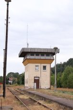 Verlaten seinhuis op het station van Schleusingen 27 auguatus 2018